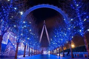 London by Night Open Top Bus Tour with Christmas Lights